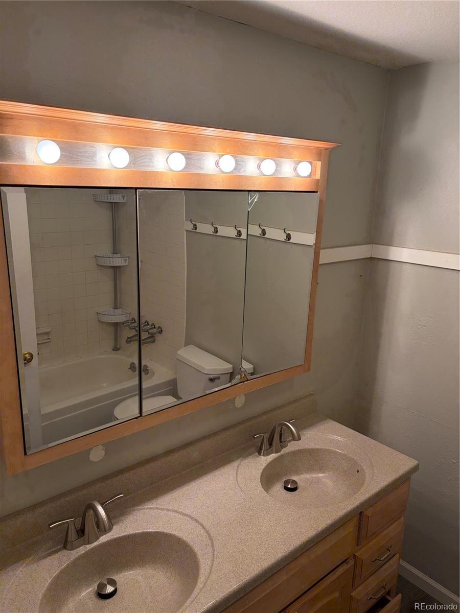 MLS Image #7 for 17477 e belleview place,centennial, Colorado