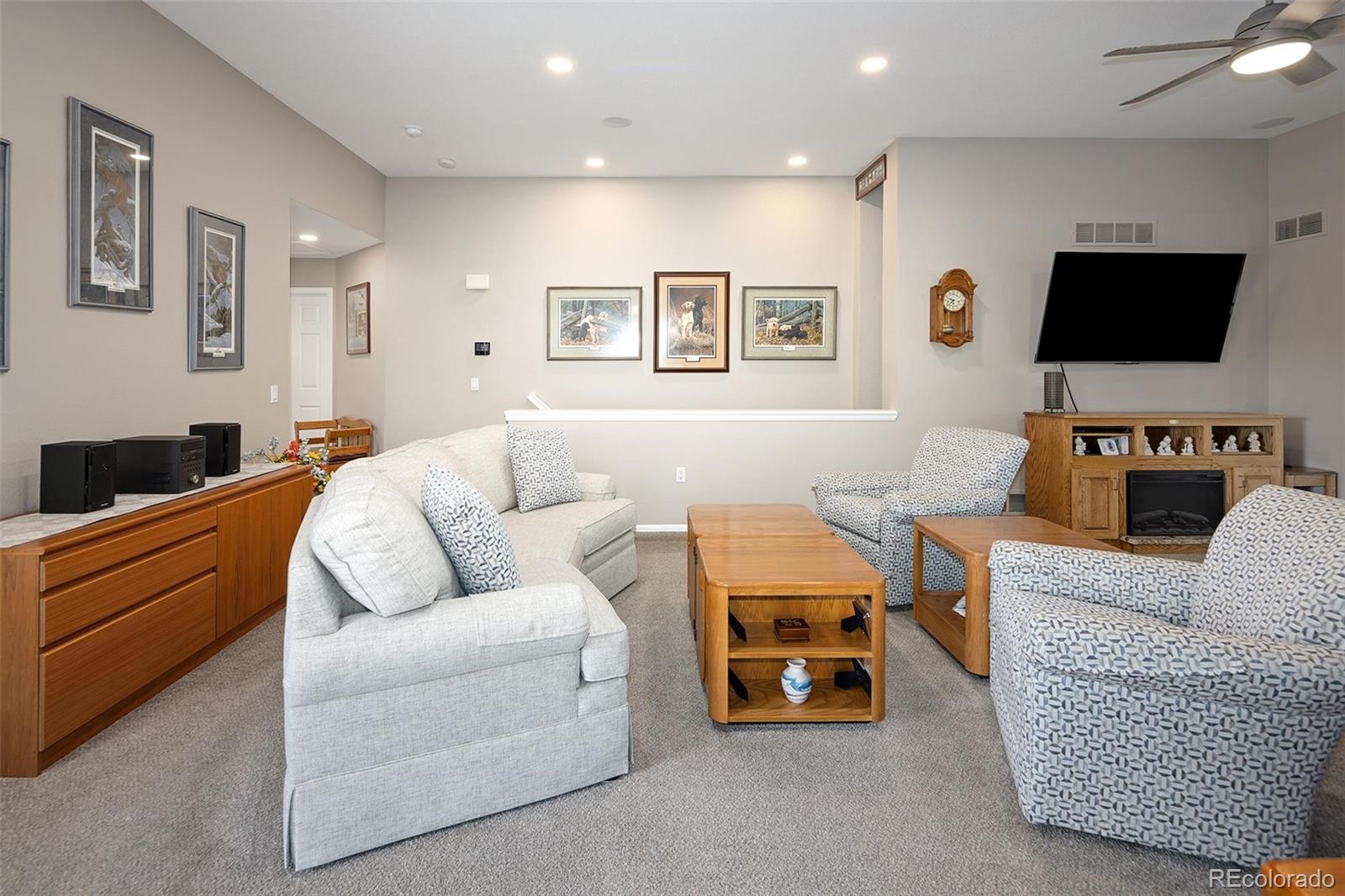 MLS Image #2 for 7929 s buchanan way,aurora, Colorado