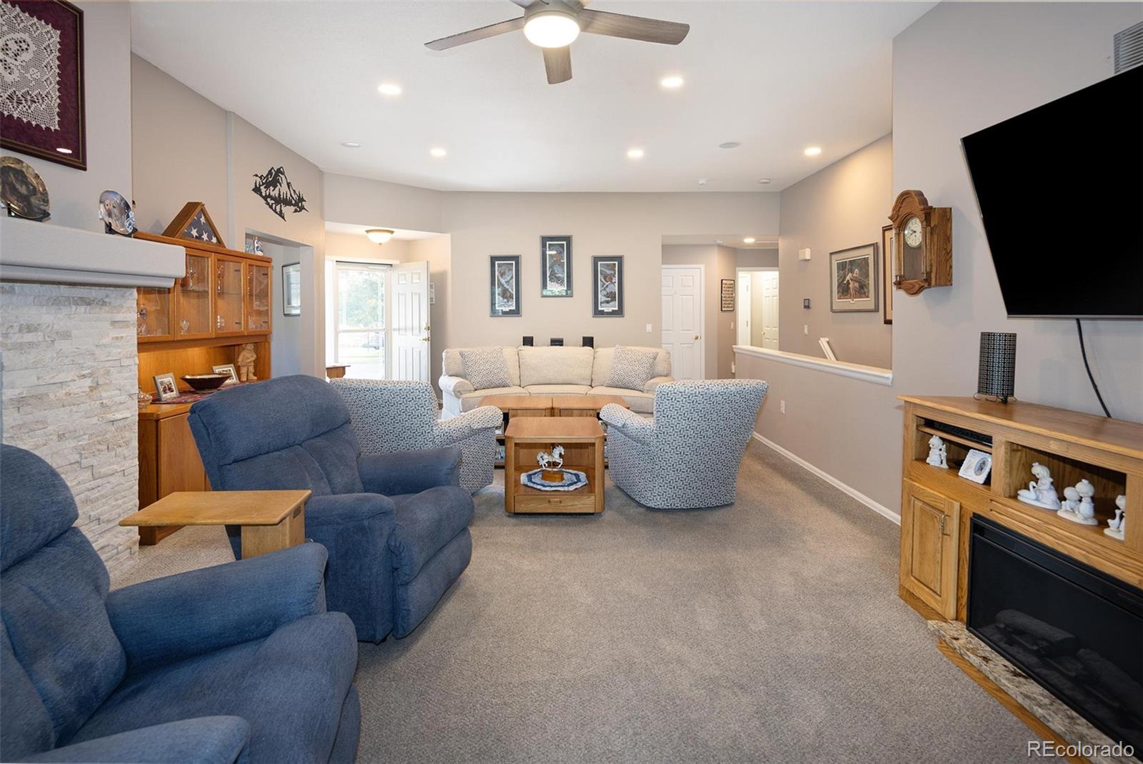 MLS Image #5 for 7929 s buchanan way,aurora, Colorado