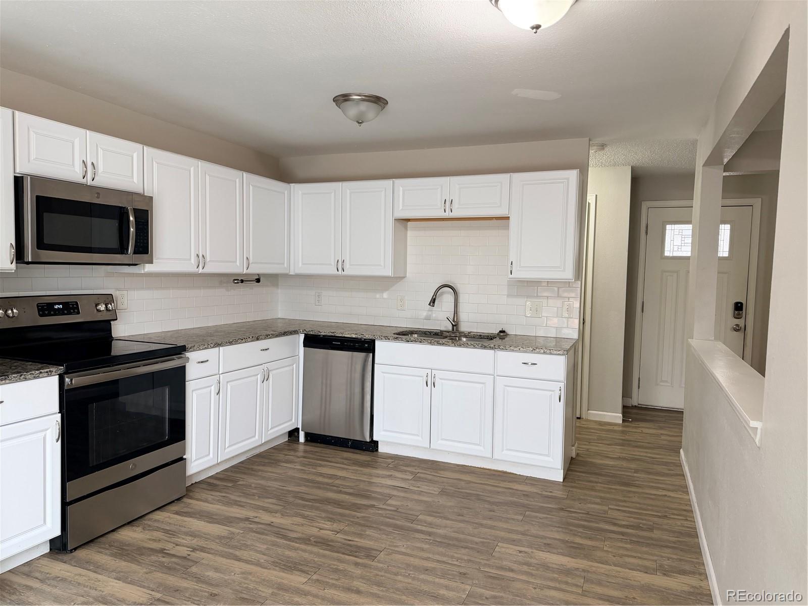 MLS Image #10 for 975 e 7th avenue,broomfield, Colorado