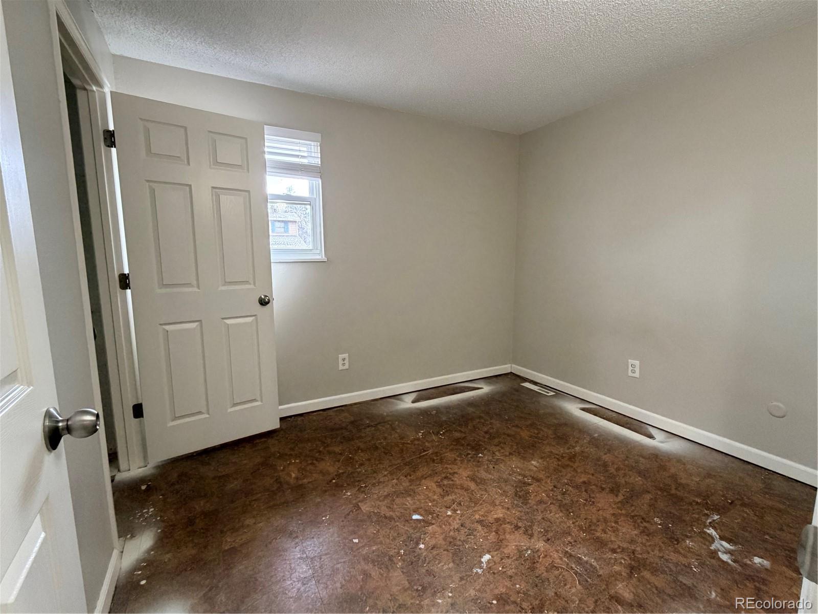 MLS Image #14 for 975 e 7th avenue,broomfield, Colorado
