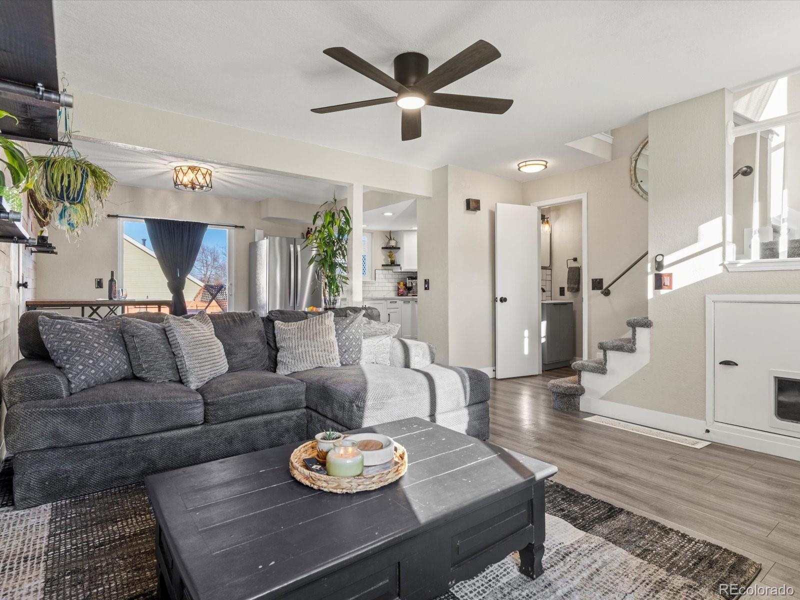 MLS Image #3 for 17083 e wagon trail parkway,aurora, Colorado