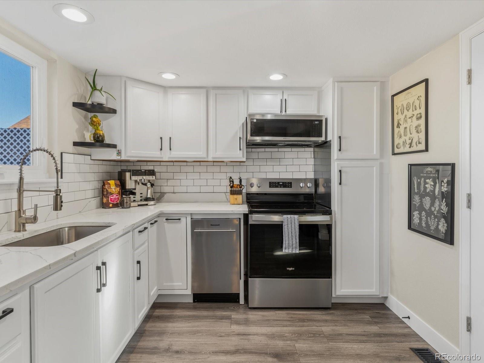 MLS Image #8 for 17083 e wagon trail parkway,aurora, Colorado