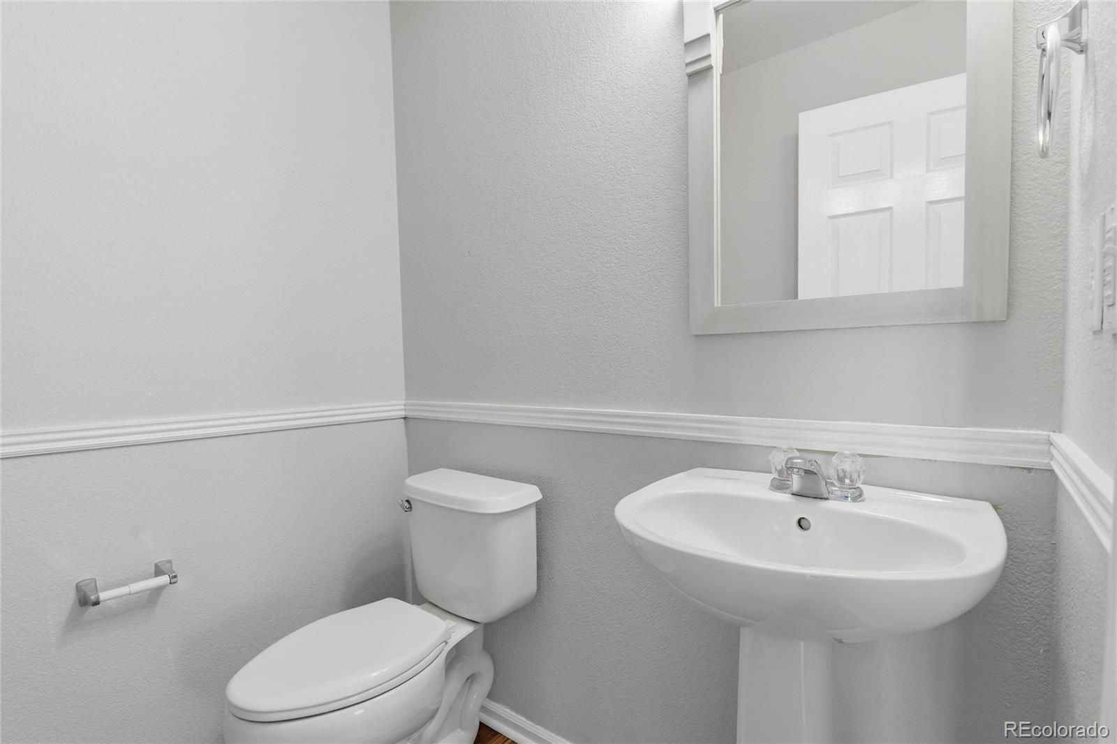 MLS Image #12 for 5445  perth court,denver, Colorado
