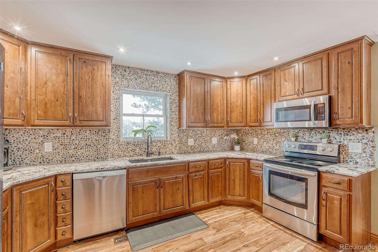 MLS Image #5 for 16011 w 56th place,golden, Colorado