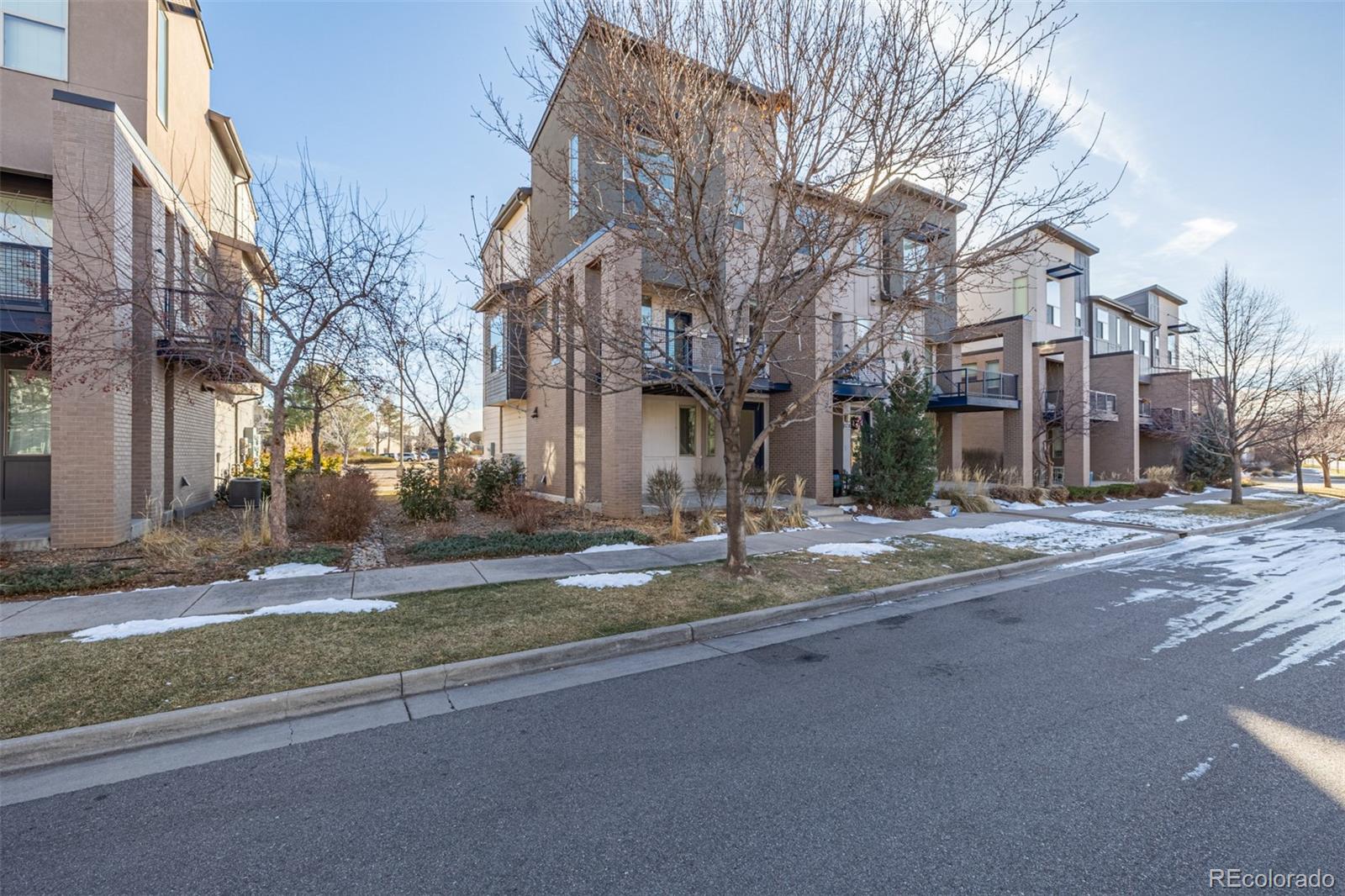 MLS Image #2 for 8228 e 24th drive ,denver, Colorado