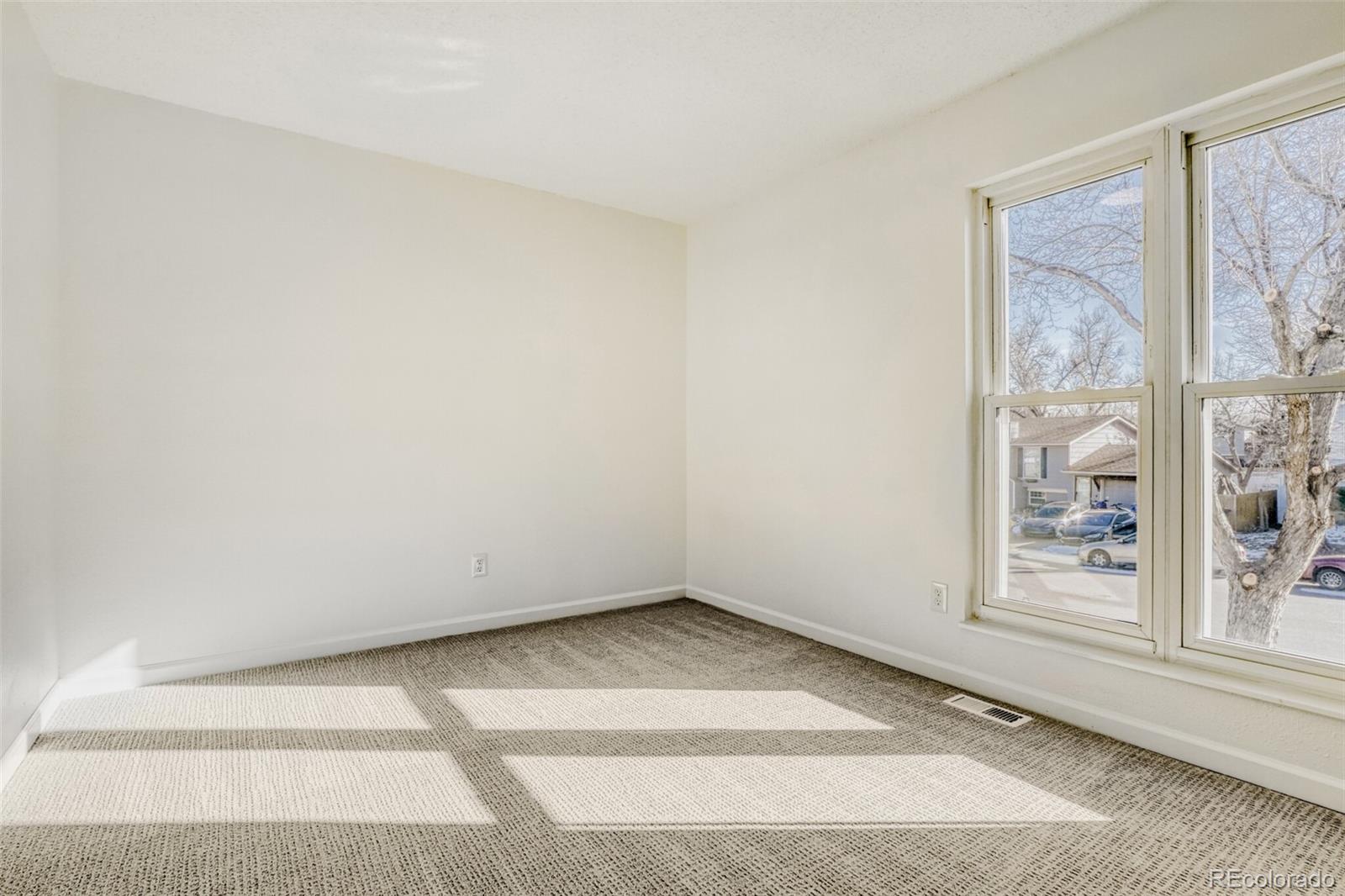 MLS Image #14 for 16501 e villanova place,aurora, Colorado