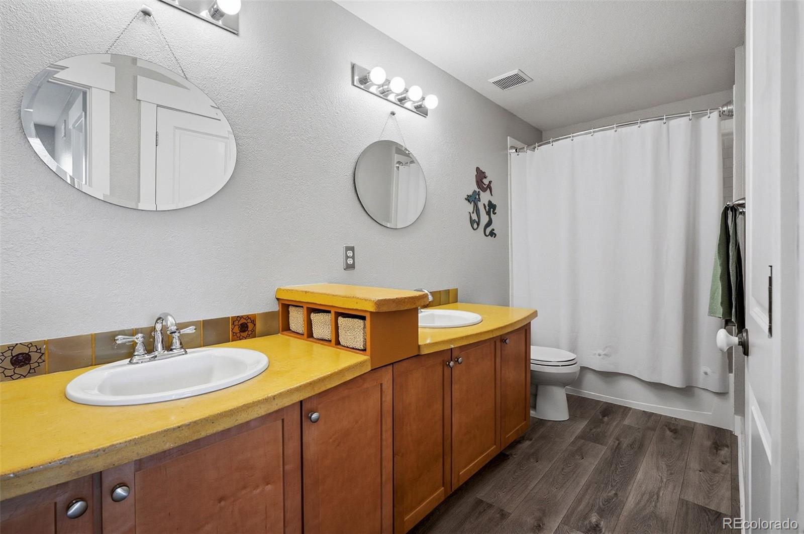 MLS Image #27 for 8608 e 25th drive,denver, Colorado