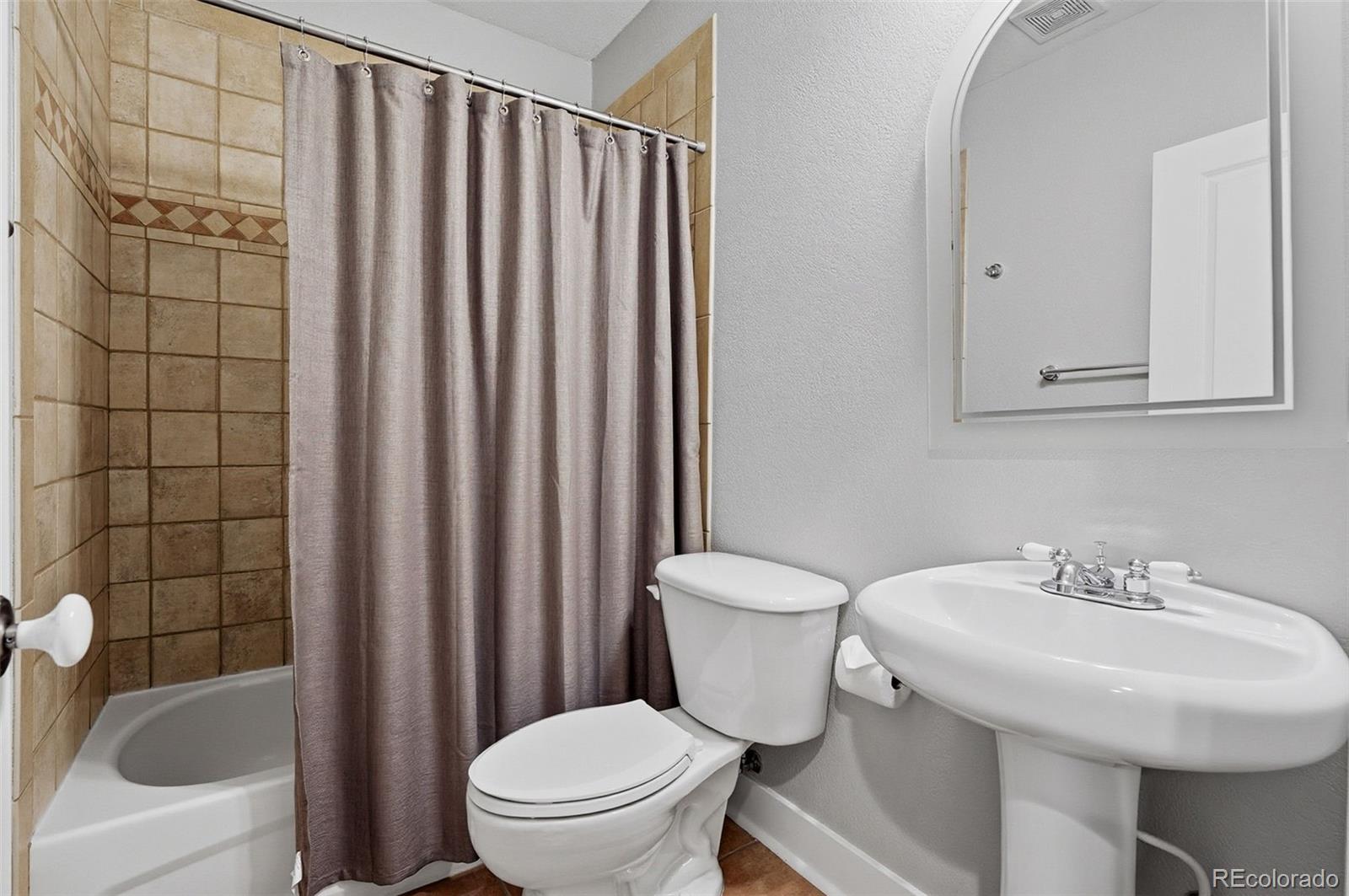 MLS Image #35 for 8608 e 25th drive,denver, Colorado