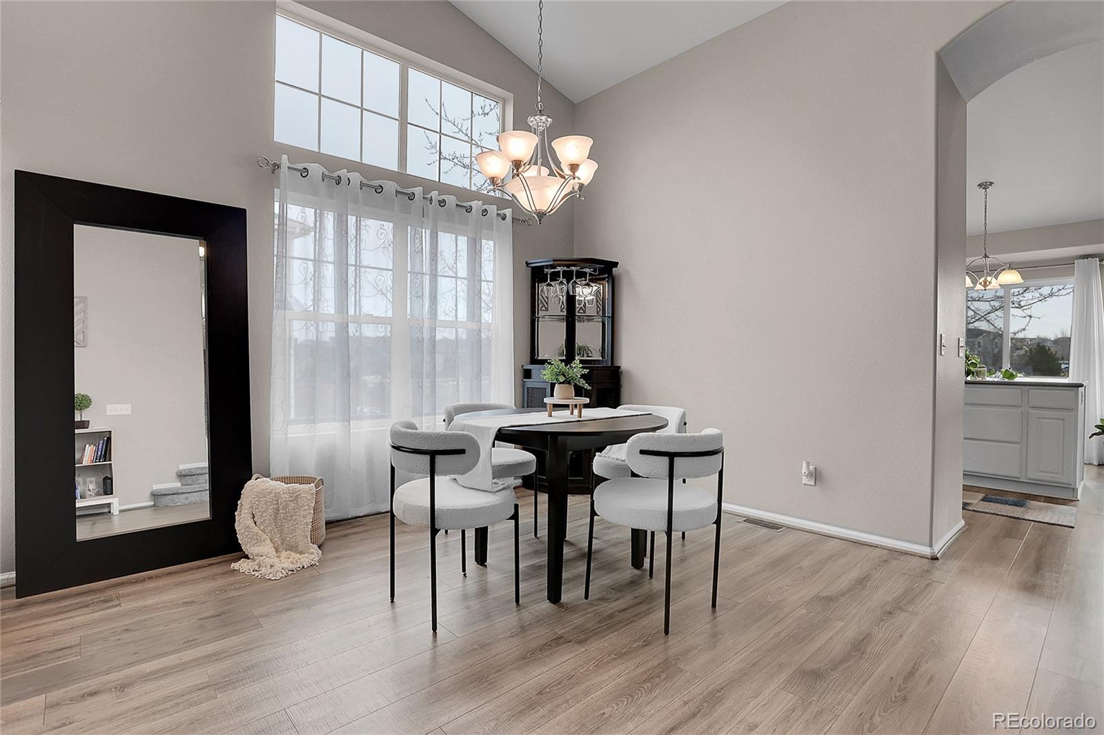 MLS Image #3 for 4912 s fultondale way,aurora, Colorado