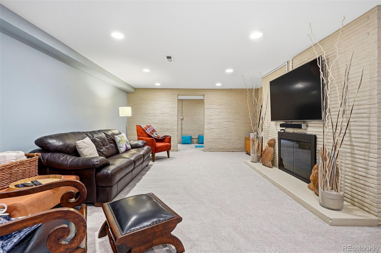 MLS Image #22 for 6631 e 5th avenue,denver, Colorado