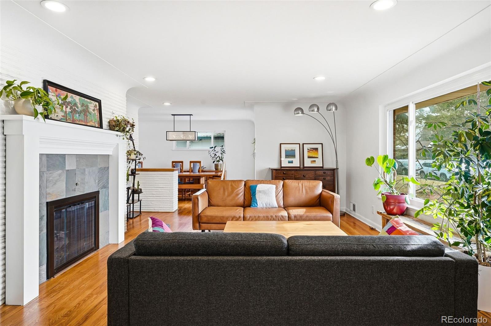 MLS Image #3 for 6631 e 5th avenue,denver, Colorado