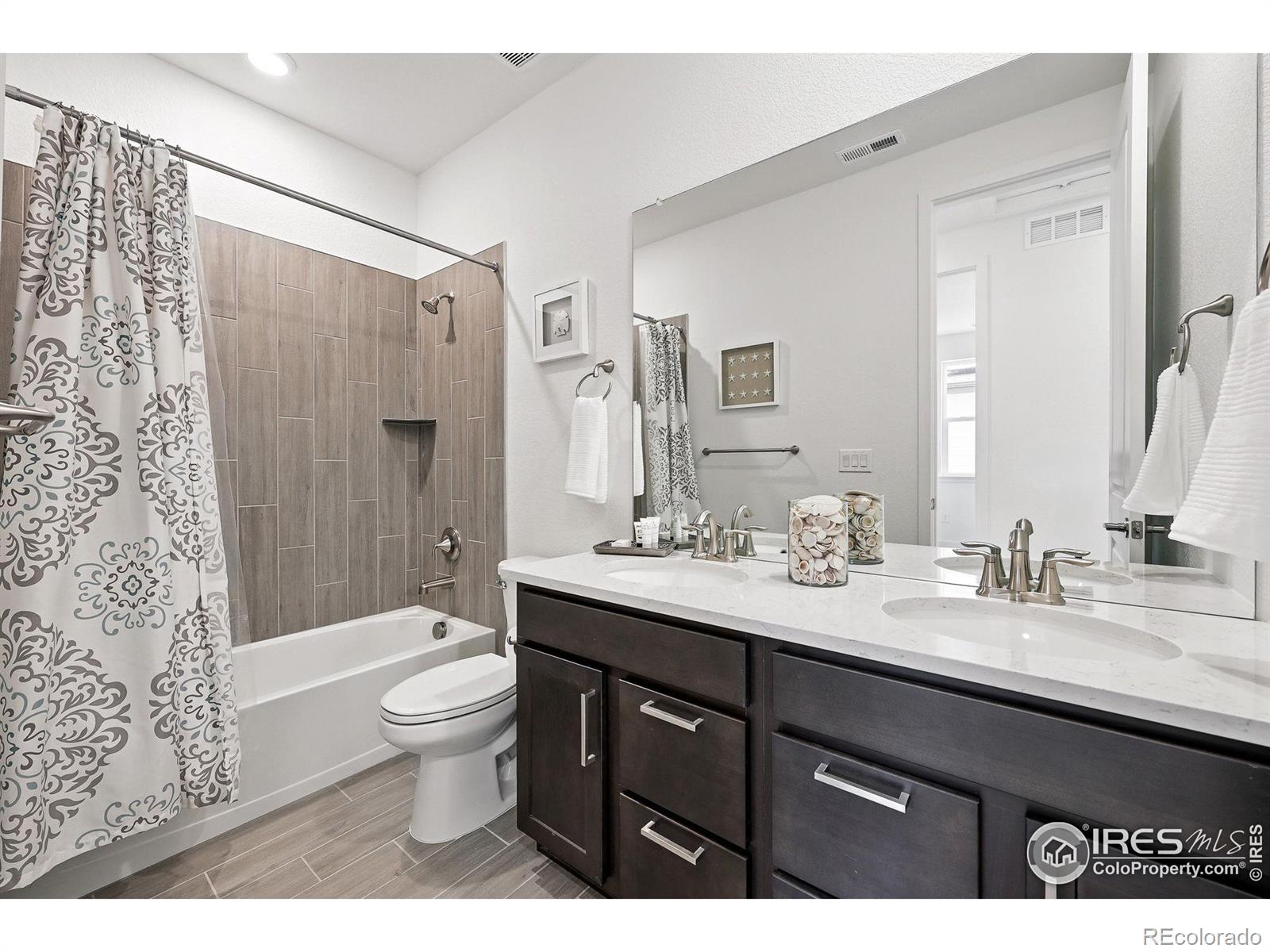 MLS Image #14 for 926  hearteye trail,lafayette, Colorado