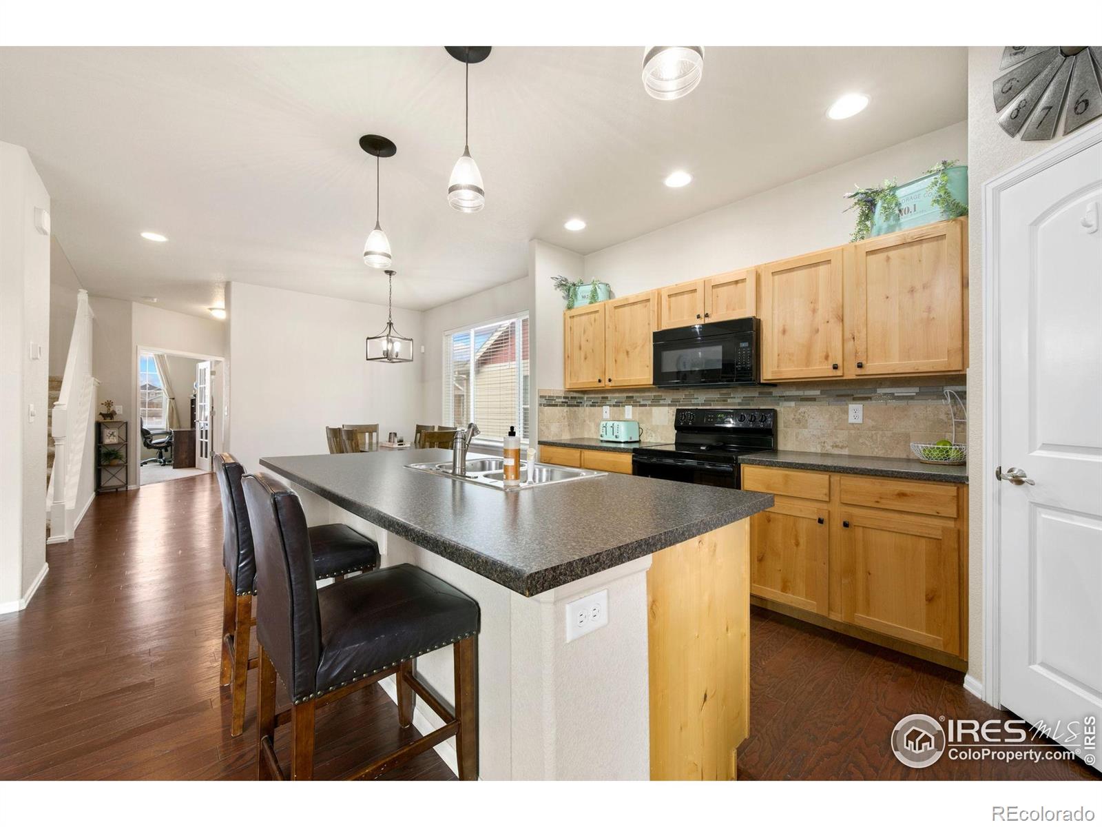 MLS Image #7 for 2674  sapphire street,loveland, Colorado