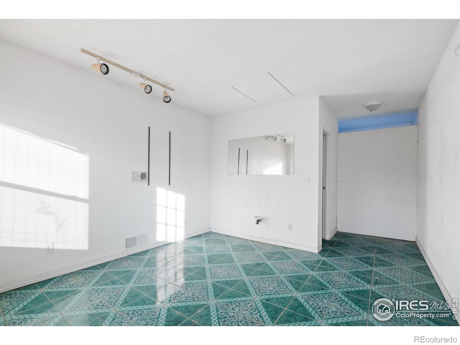 MLS Image #28 for 308 s grace avenue,milliken, Colorado