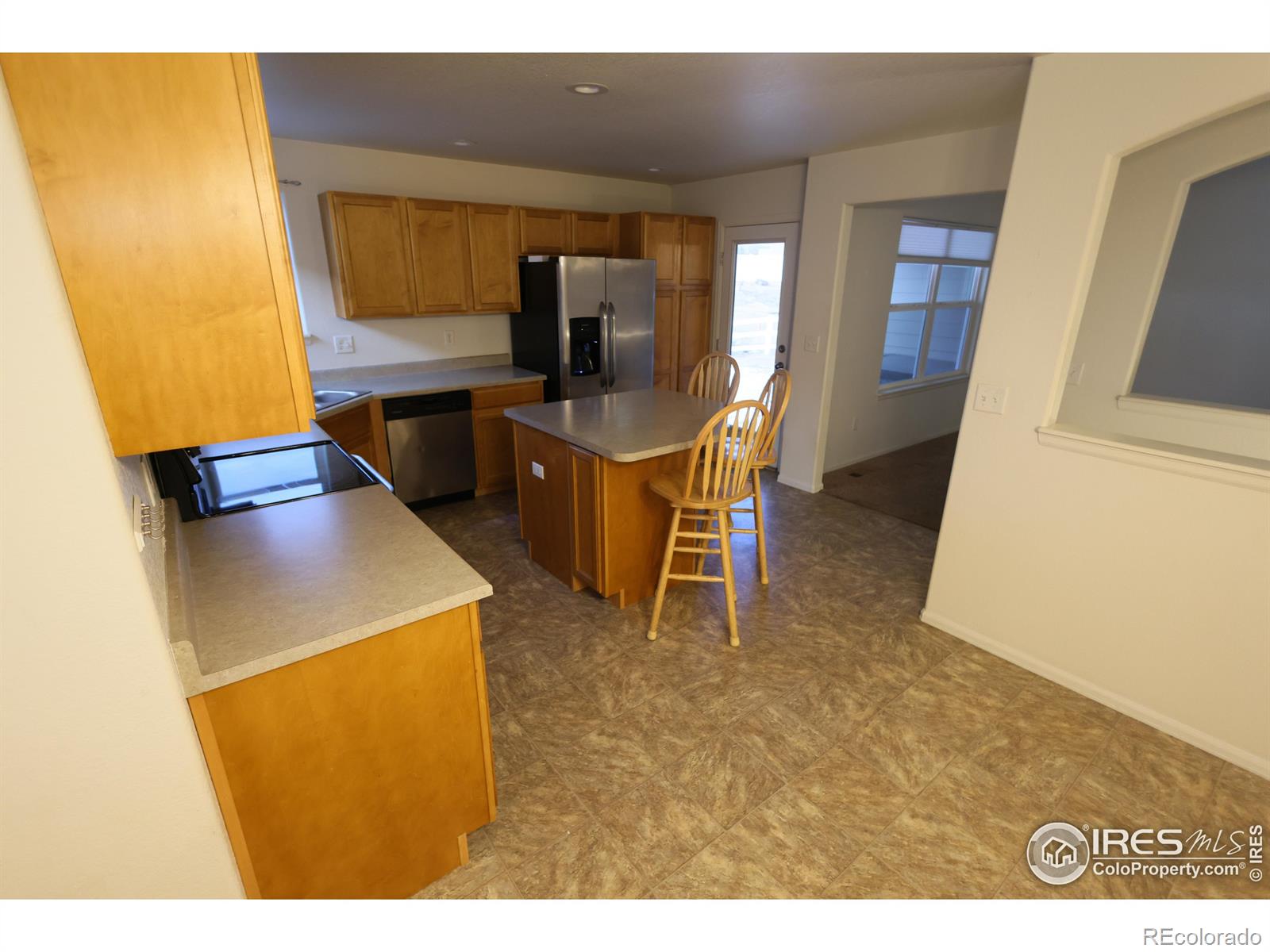 MLS Image #13 for 542  cherryridge drive,windsor, Colorado
