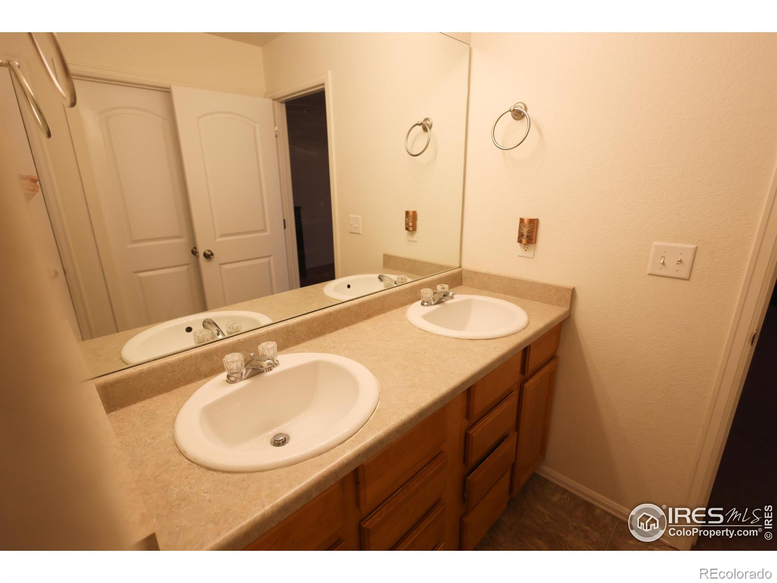 MLS Image #21 for 542  cherryridge drive,windsor, Colorado