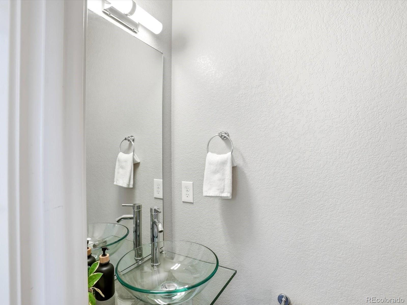 MLS Image #14 for 1655 n yates street,denver, Colorado