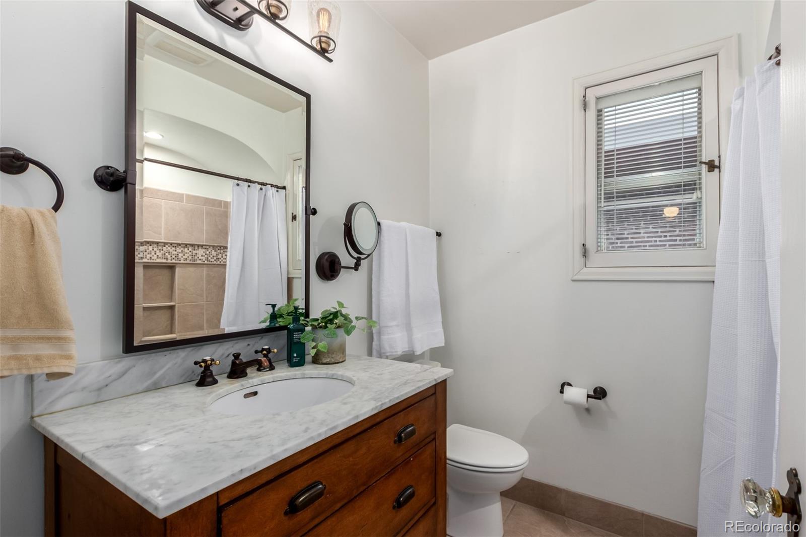 MLS Image #11 for 1945  krameria street,denver, Colorado
