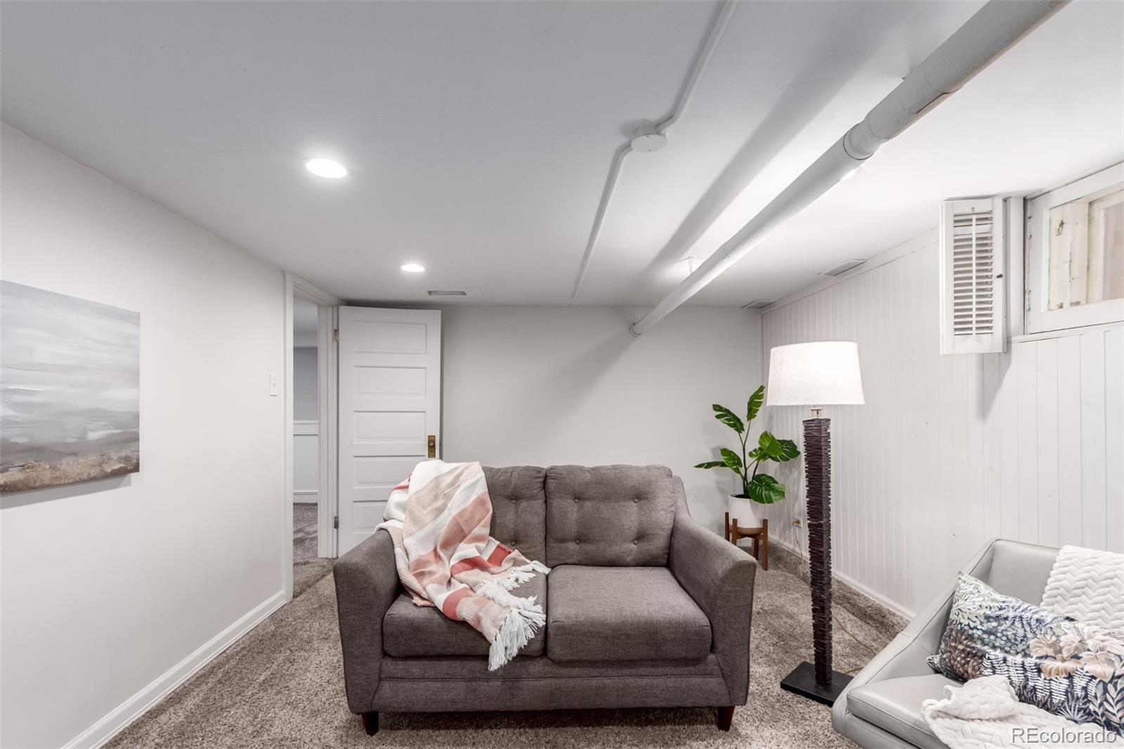 MLS Image #18 for 1945  krameria street,denver, Colorado