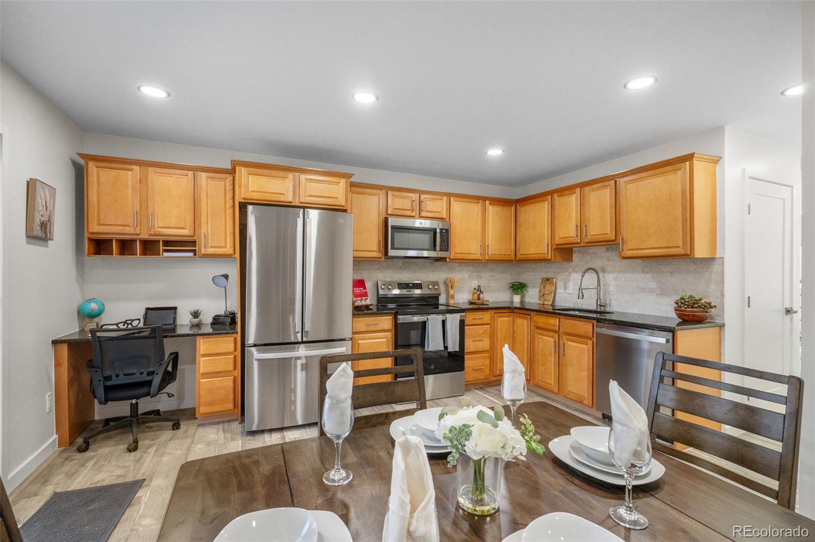 MLS Image #7 for 1811 s quebec way,denver, Colorado