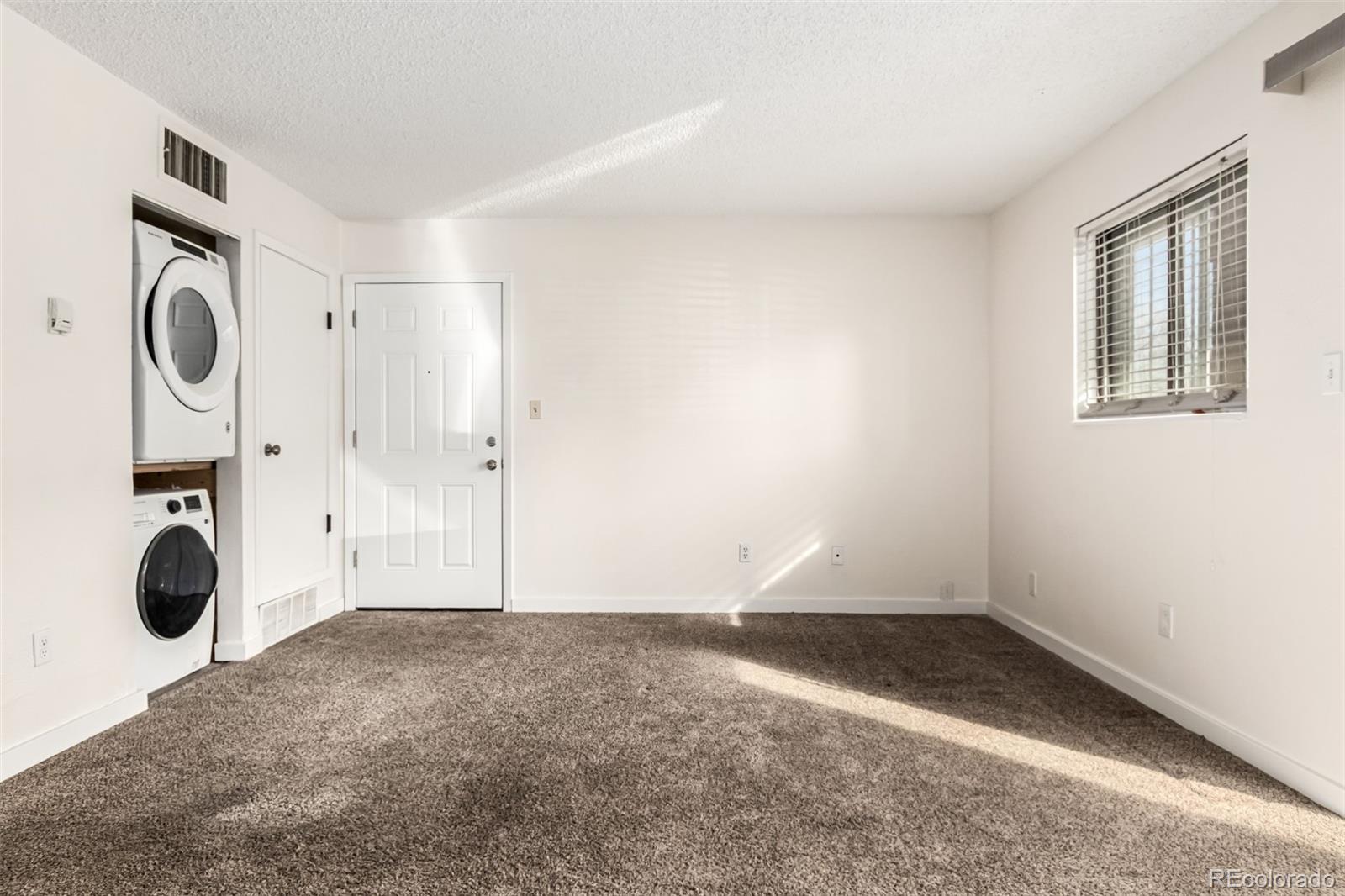 MLS Image #17 for 3100 s federal boulevard,denver, Colorado