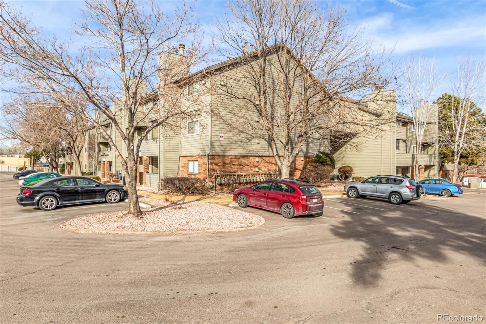 MLS Image #23 for 3100 s federal boulevard,denver, Colorado