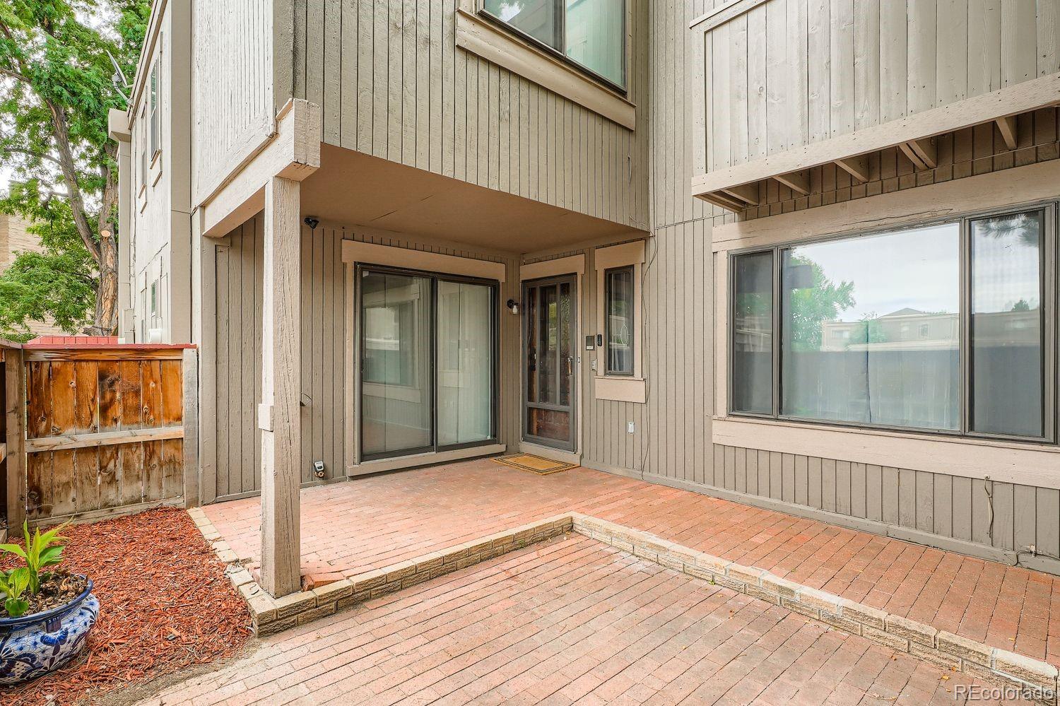 MLS Image #25 for 1251 s yosemite way 89,denver, Colorado