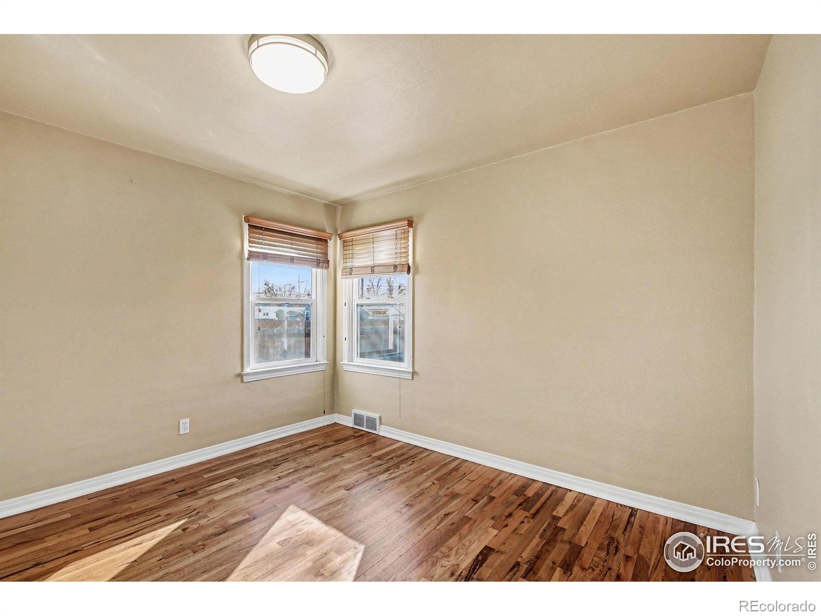 MLS Image #14 for 2418 w 8th street,greeley, Colorado