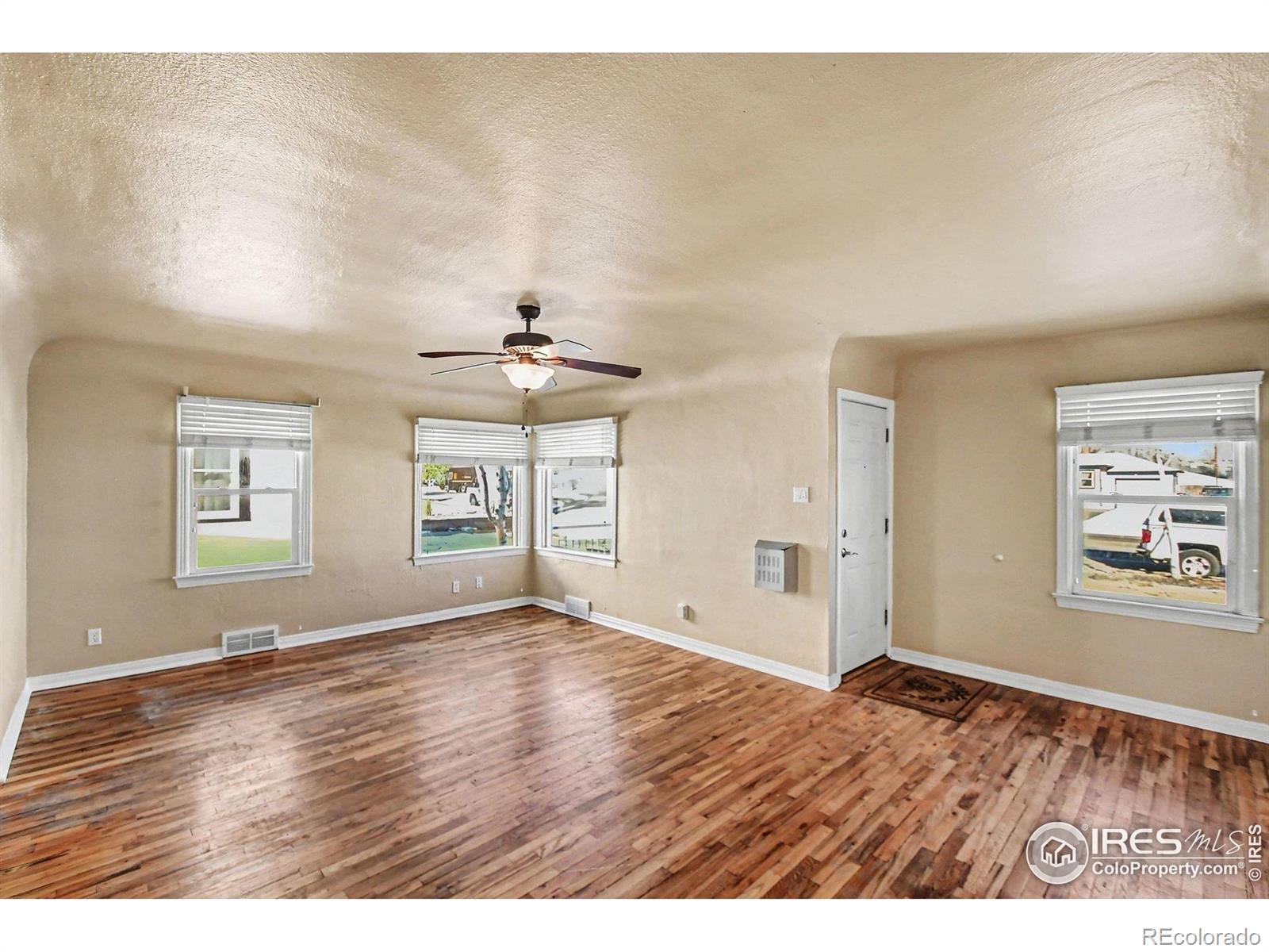 MLS Image #4 for 2418 w 8th street,greeley, Colorado