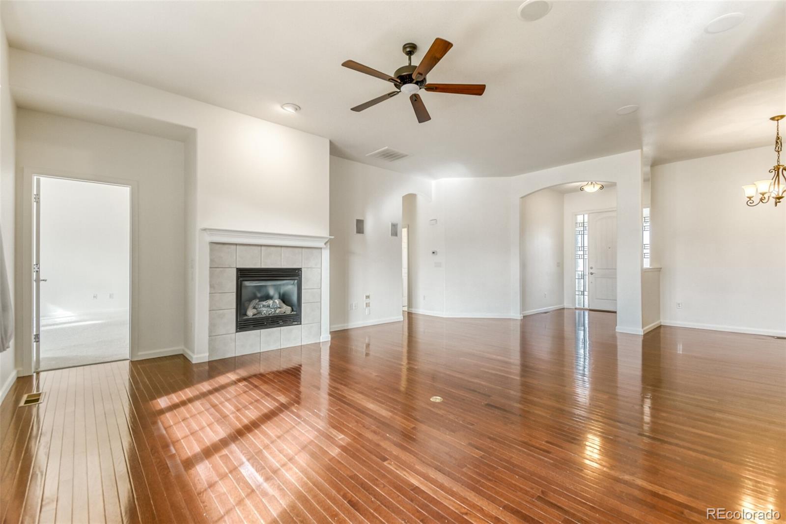 MLS Image #3 for 4112  centennial drive,broomfield, Colorado