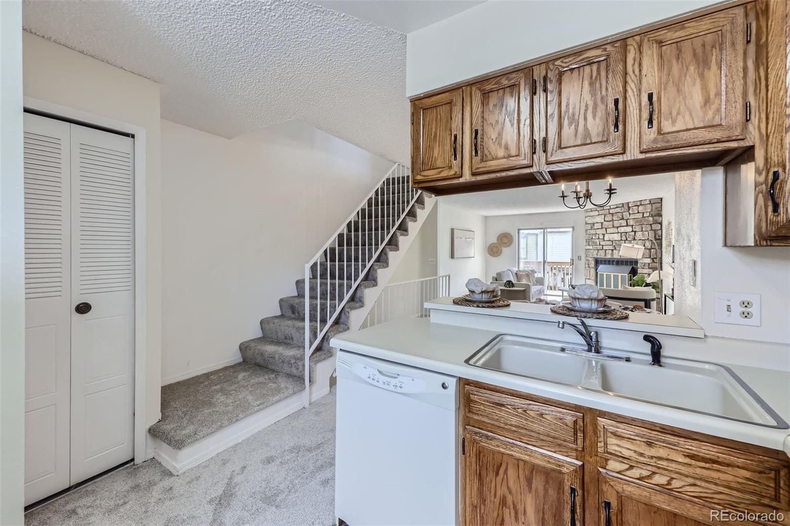 MLS Image #12 for 1811 s quebec way,denver, Colorado