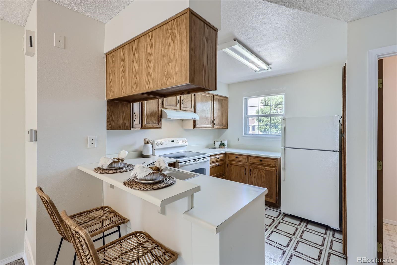 MLS Image #9 for 1811 s quebec way,denver, Colorado