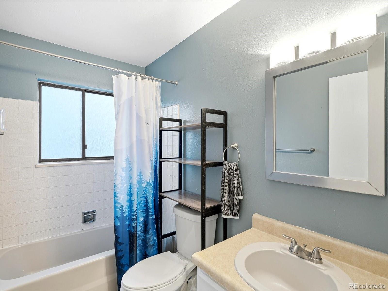 MLS Image #10 for 2540 s deframe street,lakewood, Colorado