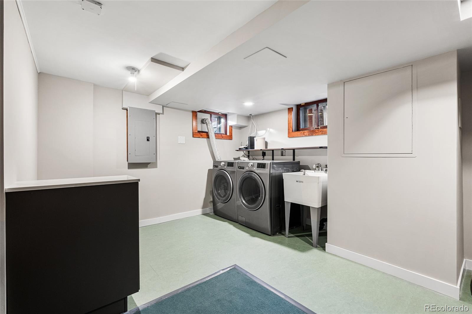 MLS Image #41 for 1435  adams street,denver, Colorado