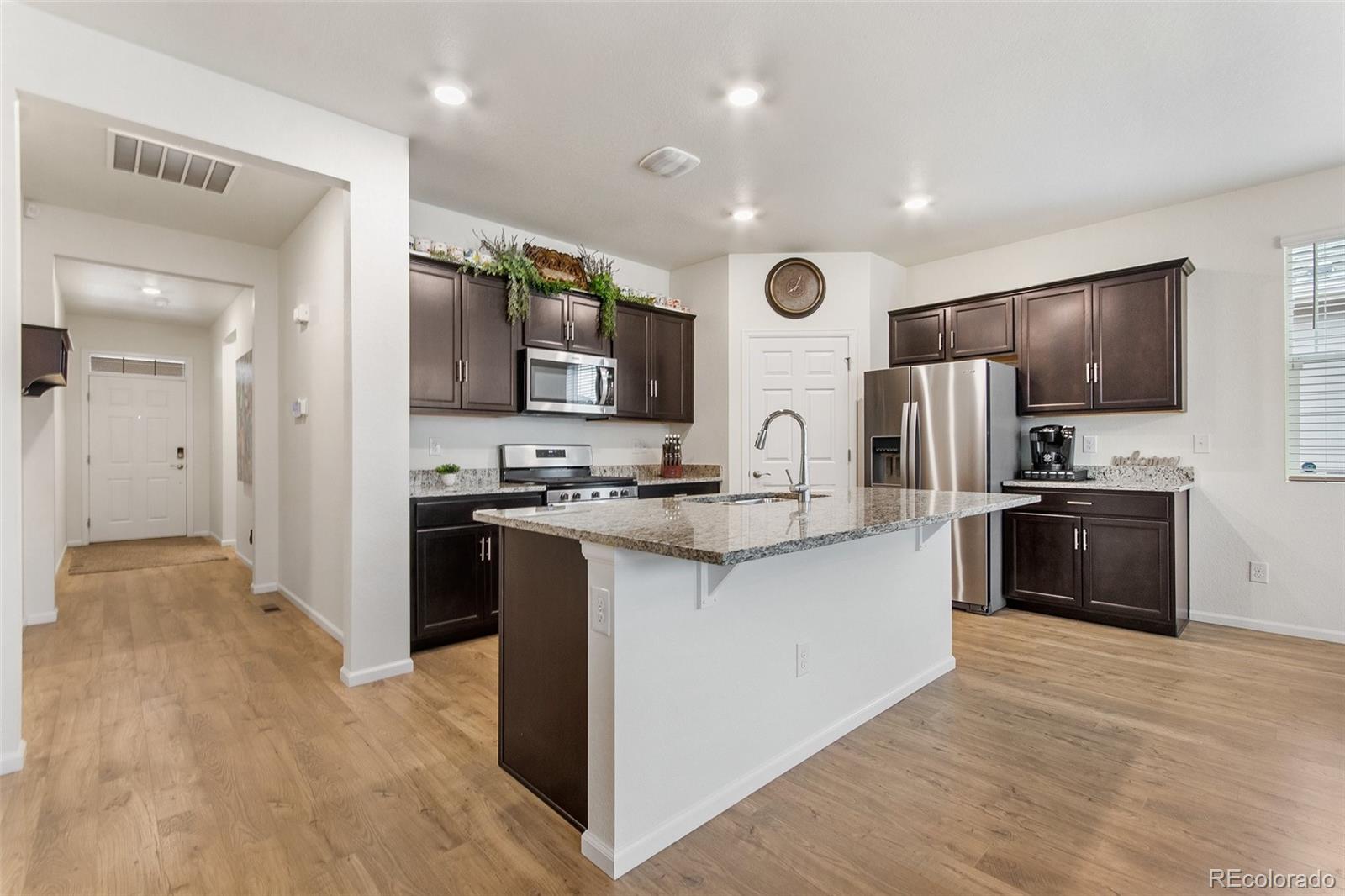 MLS Image #10 for 6037 n halifax court,aurora, Colorado