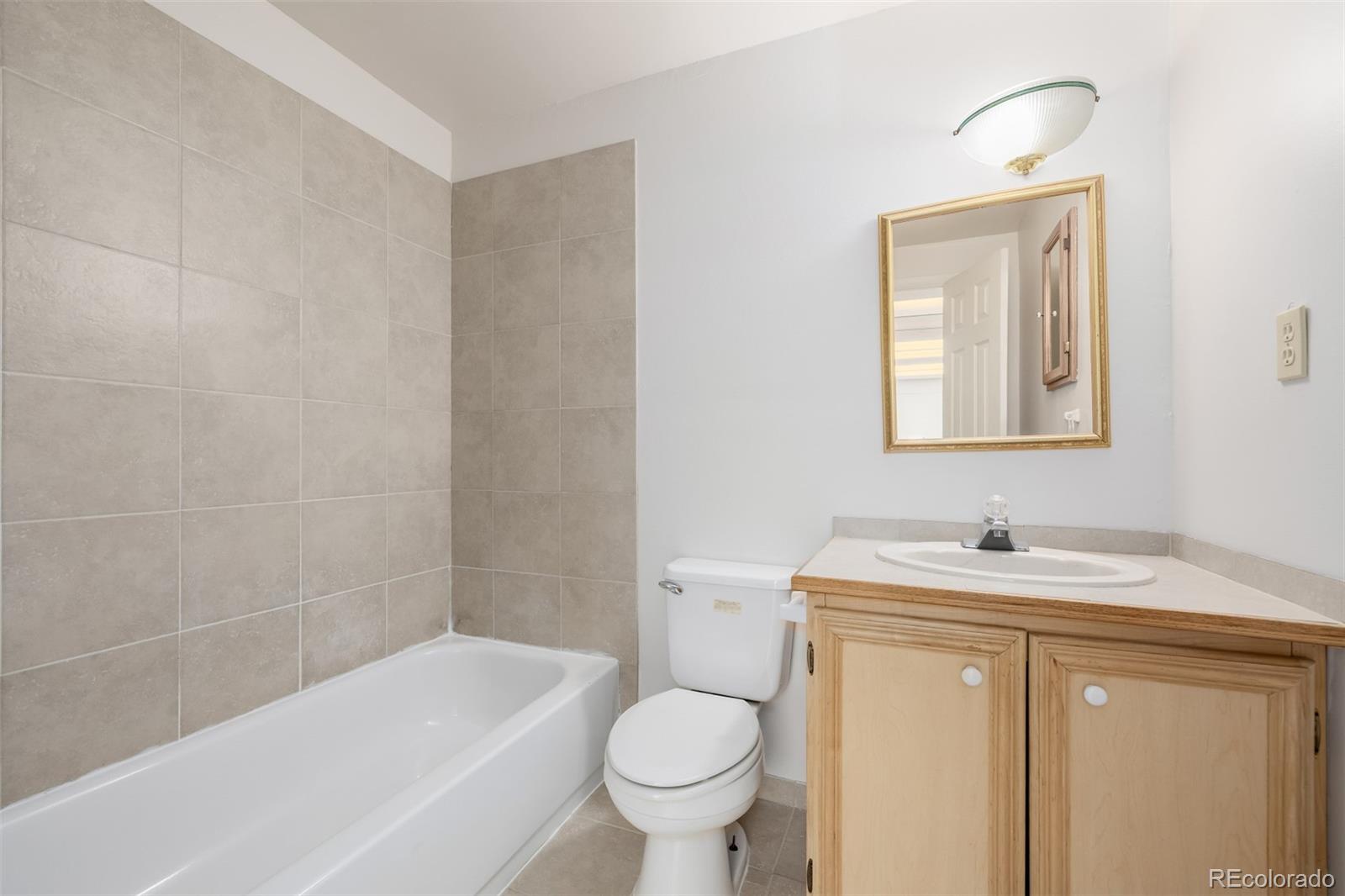 MLS Image #32 for 9936 e hawaii place,aurora, Colorado