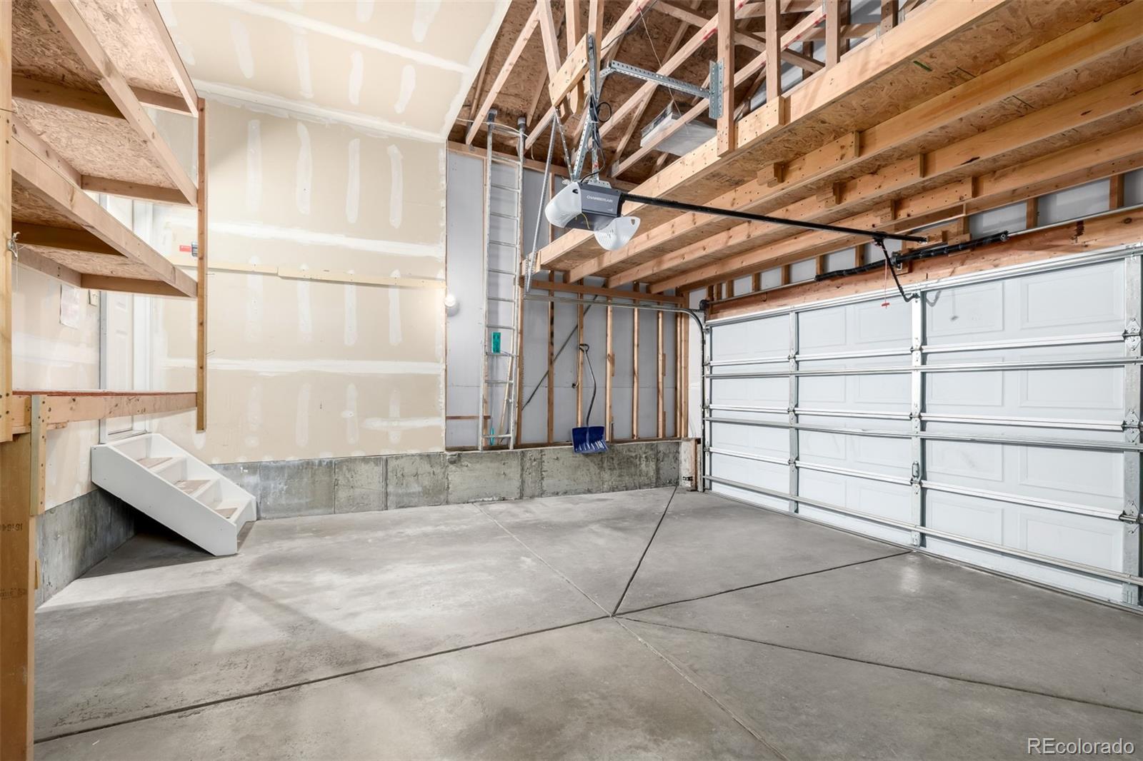 MLS Image #37 for 9936 e hawaii place,aurora, Colorado