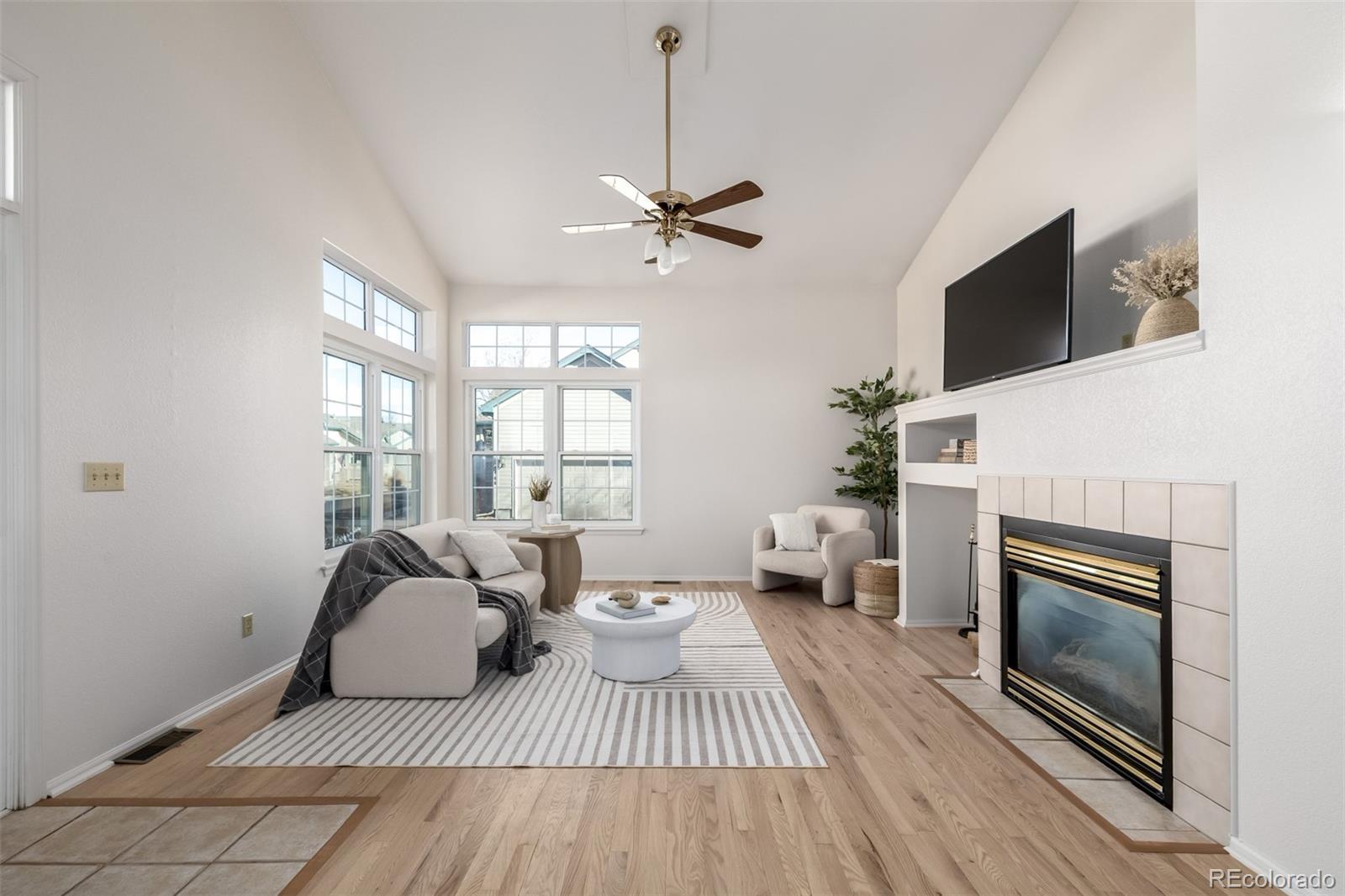 MLS Image #4 for 9936 e hawaii place,aurora, Colorado