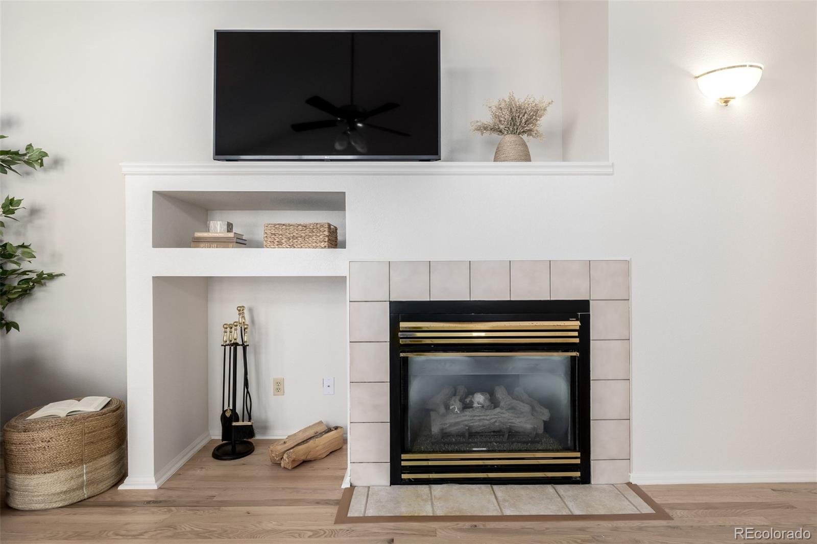 MLS Image #8 for 9936 e hawaii place,aurora, Colorado