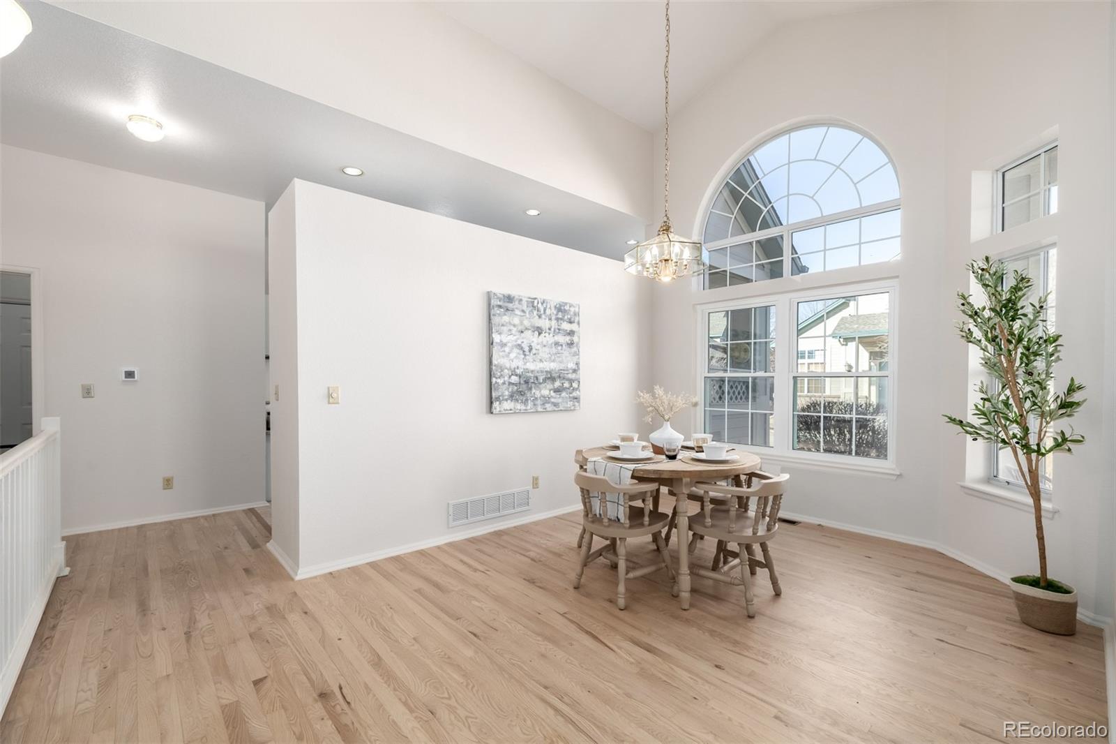MLS Image #9 for 9936 e hawaii place,aurora, Colorado