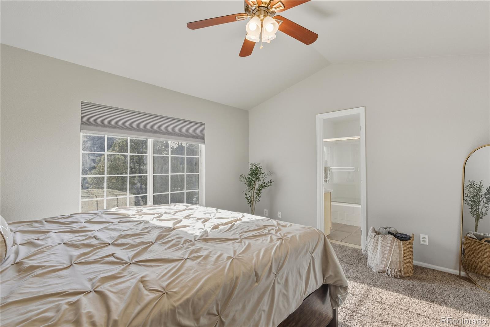 MLS Image #11 for 12203 e 2nd drive ,aurora, Colorado