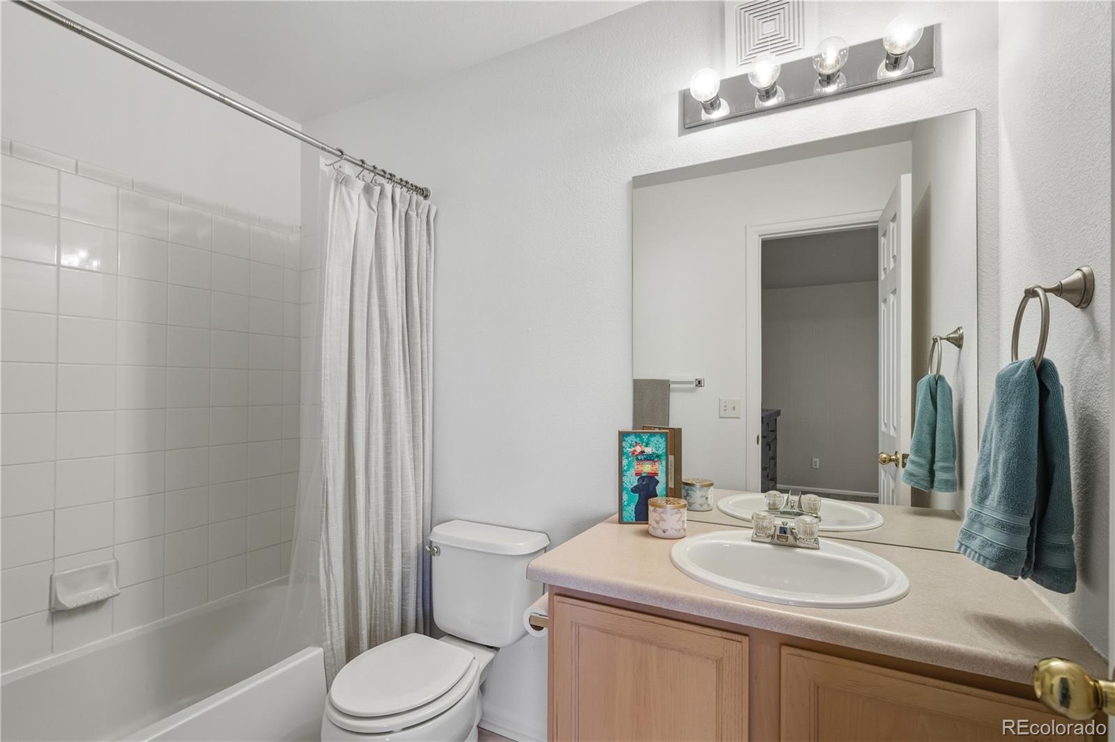MLS Image #17 for 12203 e 2nd drive ,aurora, Colorado