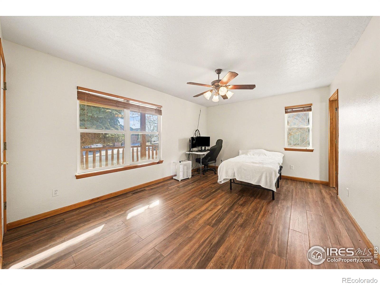 MLS Image #11 for 917  52nd avenue,greeley, Colorado