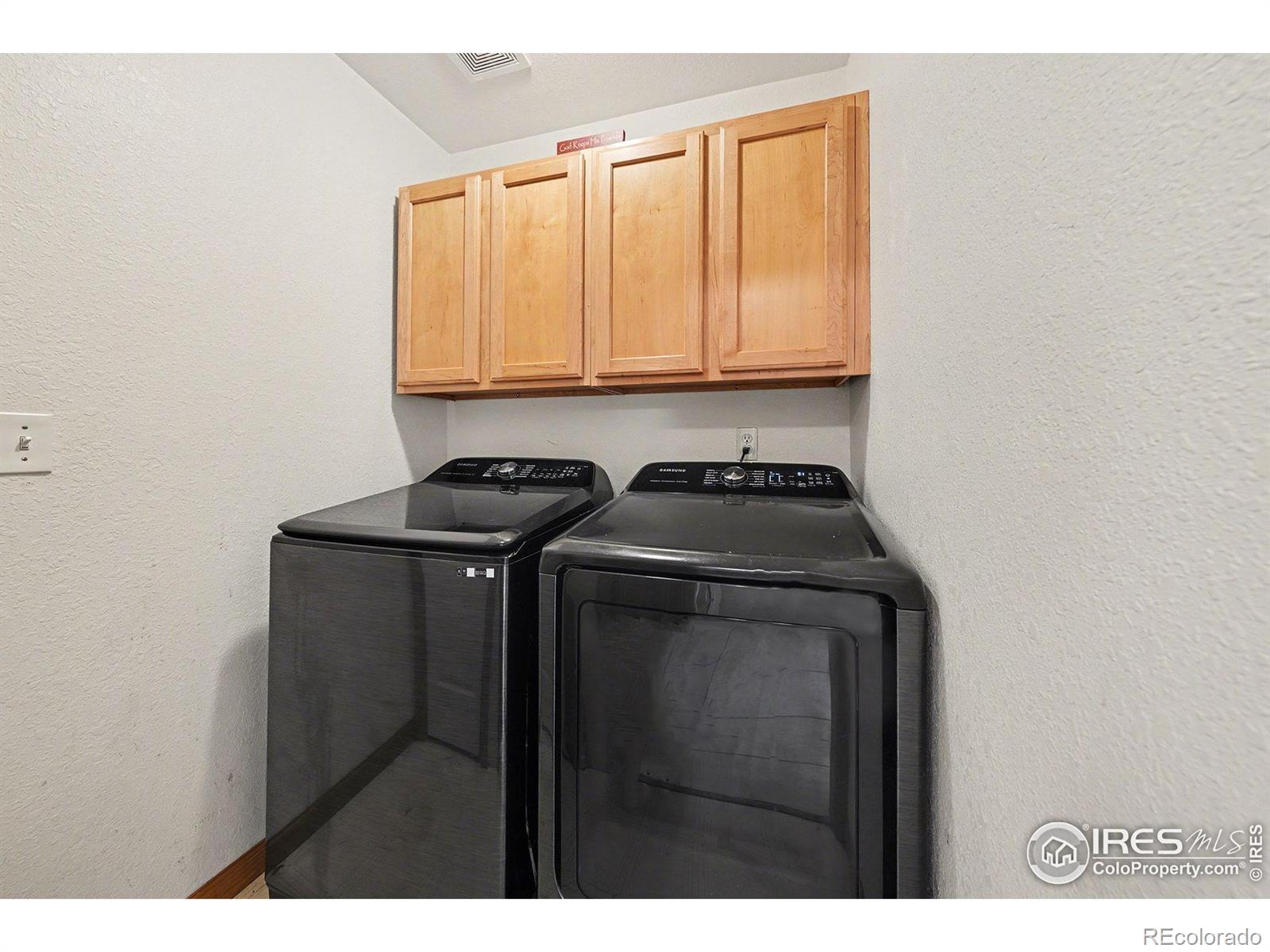 MLS Image #15 for 917  52nd avenue,greeley, Colorado