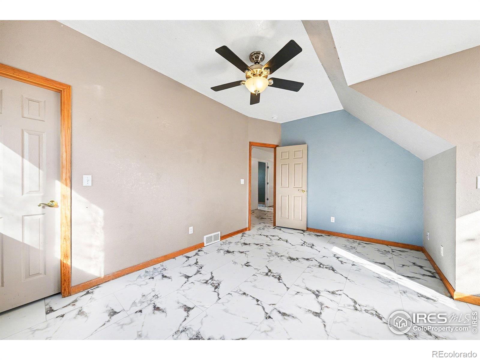 MLS Image #21 for 917  52nd avenue,greeley, Colorado