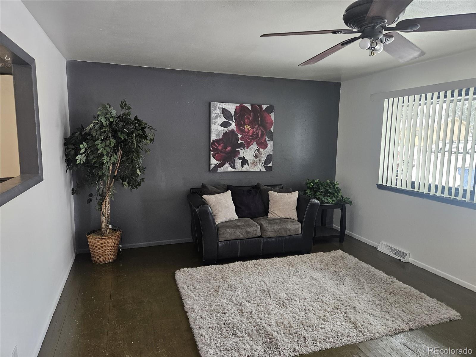 MLS Image #1 for 2128  oakwood lane,pueblo, Colorado