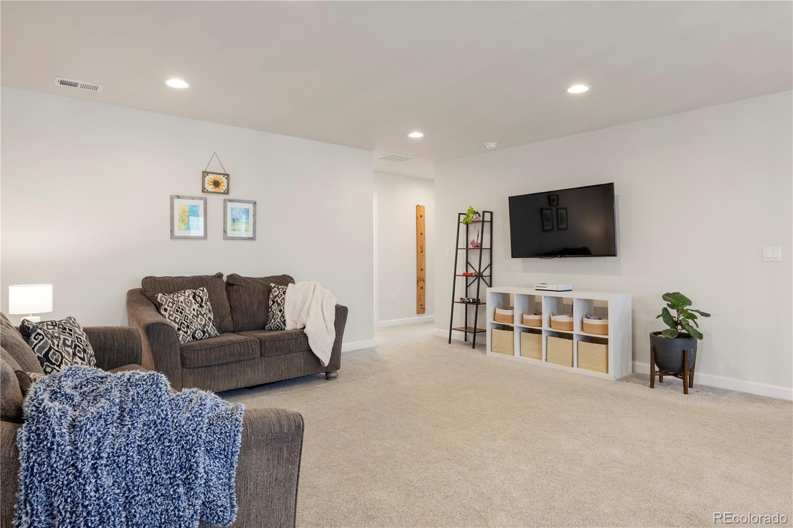 MLS Image #15 for 7140 s vandriver way,aurora, Colorado