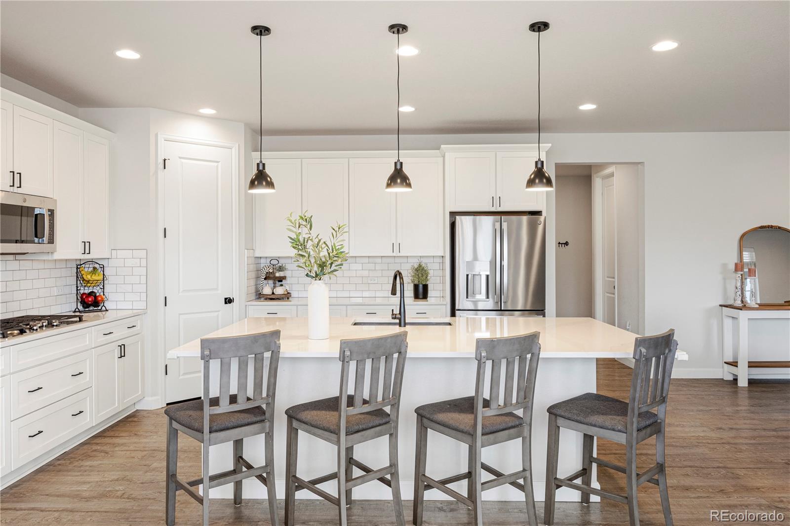 MLS Image #6 for 7140 s vandriver way,aurora, Colorado
