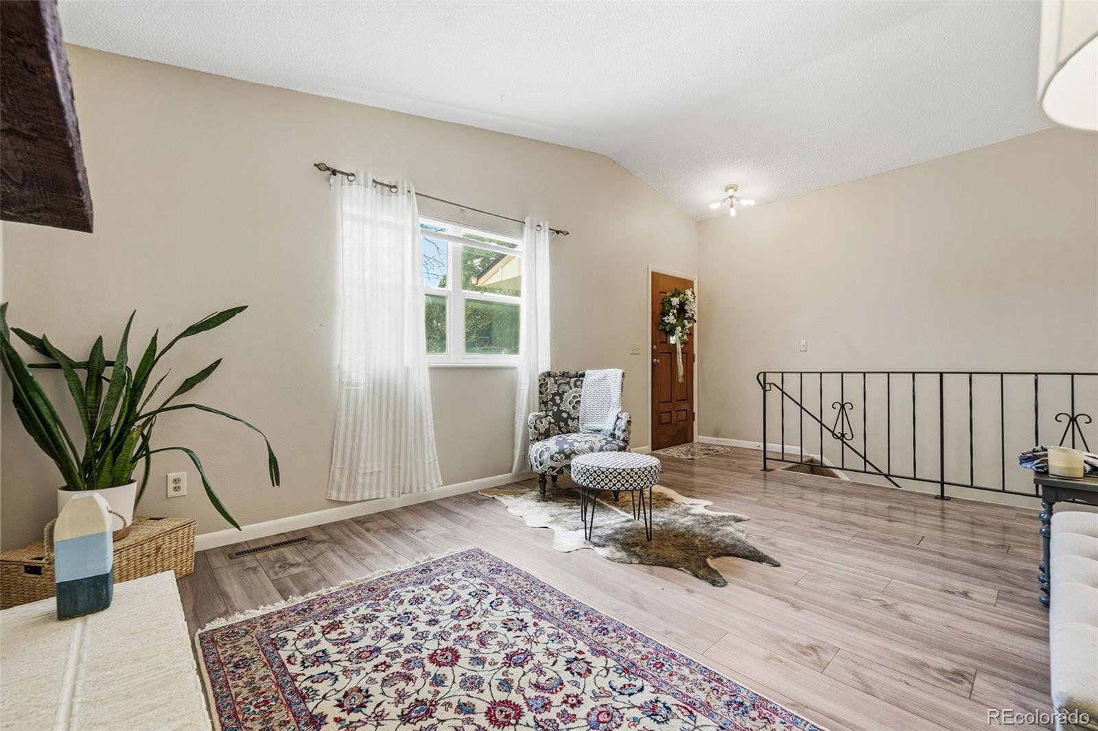 MLS Image #5 for 5559  descanso circle,colorado springs, Colorado